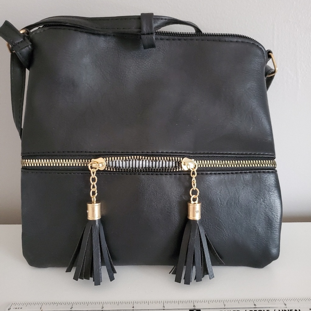 Cute faux leather crossbody bag - Picture 7 of 7